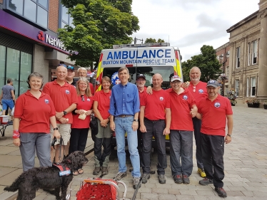 David Rutley MP with members of Buxton Mountain Rescue Team at the fundraising event in Macclesfield town centre recently